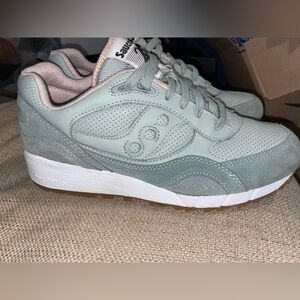 Saucony Men’s aqua gray tan shadow 6000 HT  Sneakers SIZE 8.5
